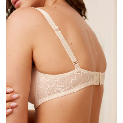 SOUTIEN GORGE TRIUMPH AMOURETTE CHARMP WHP